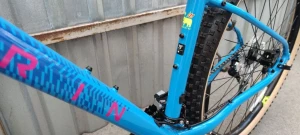 Велосипед 29" Marin BOBCAT TRAIL 3 (2021) Gloss Bright Blue/Dark Blue/Yellow/Magenta